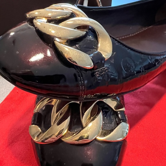 Louis Vuitton Claudia Flat Ballerina in a size 39 - worn only once. - Picture 3 of 8